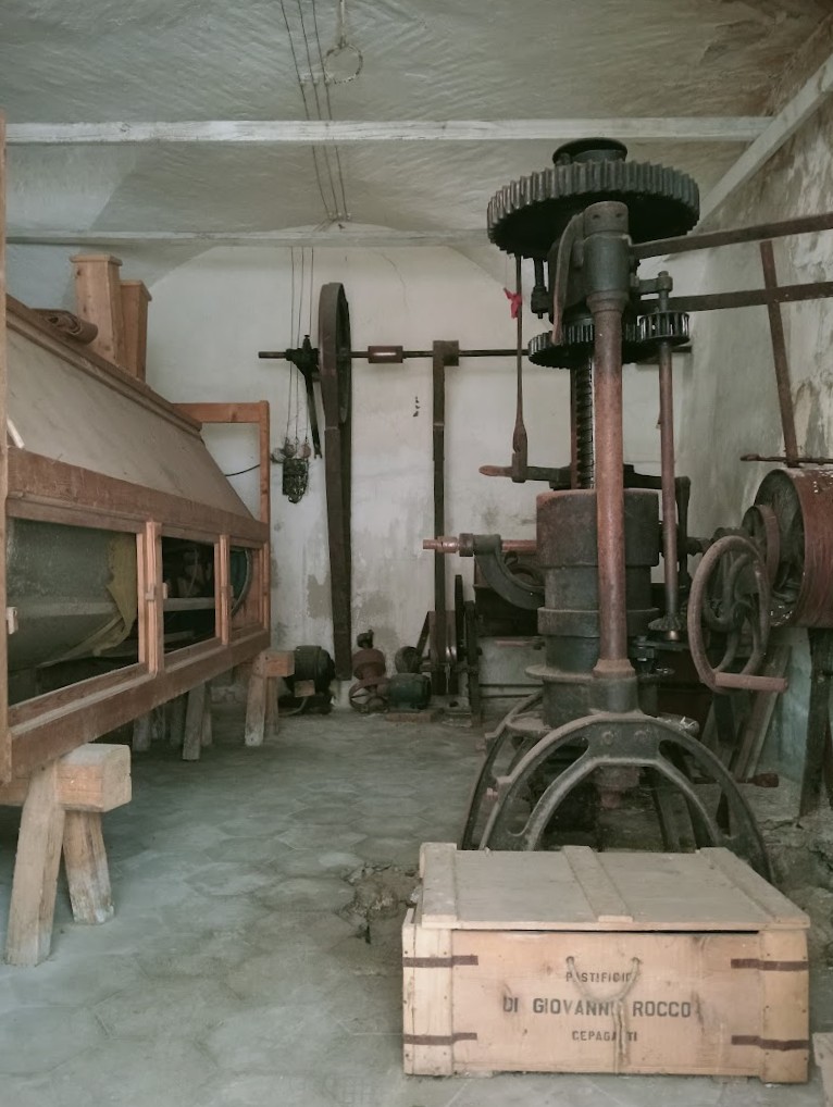 L’industria dell’“arte bianca”: Pastificio Elettrico Fratelli Di Giovanni a Cepagatti